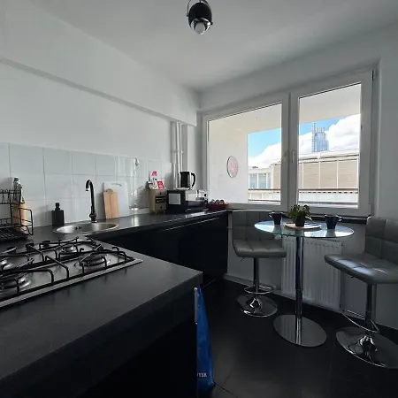 Zlota 76 Superapart