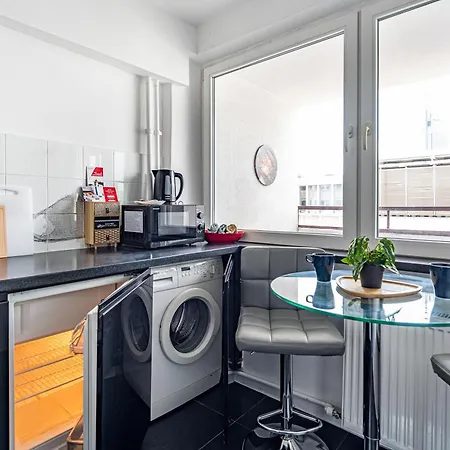 Zlota 76 Superapart Apartment